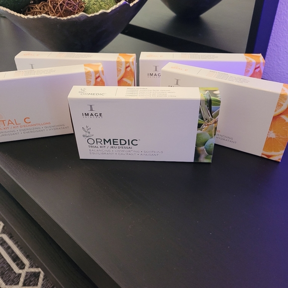 Image Skincare Trial Kits - Picture 3 of 3